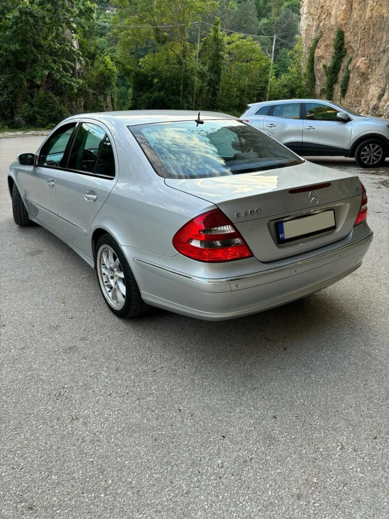 Mercedes-Benz E 280 3.2 CDI Avangarde 2006g, снимка 3 - Автомобили и джипове - 47667406