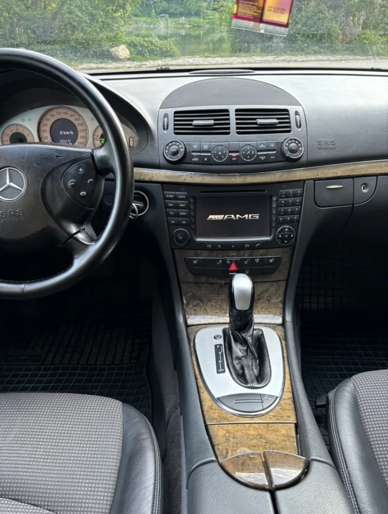 Mercedes-Benz E 280 3.2 CDI Avangarde 2006g, снимка 12 - Автомобили и джипове - 47667406