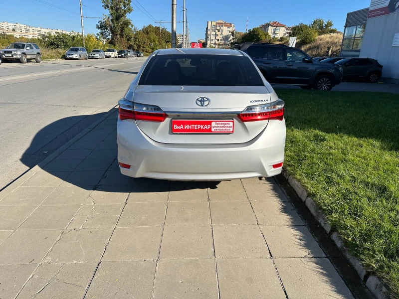 Toyota Corolla 1.6 CVT Anniversary, снимка 5 - Автомобили и джипове - 47764827