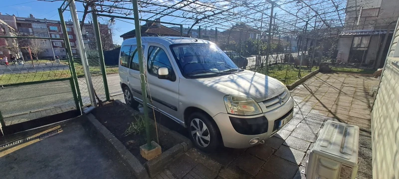 Citroen Berlingo, снимка 6 - Автомобили и джипове - 48860442