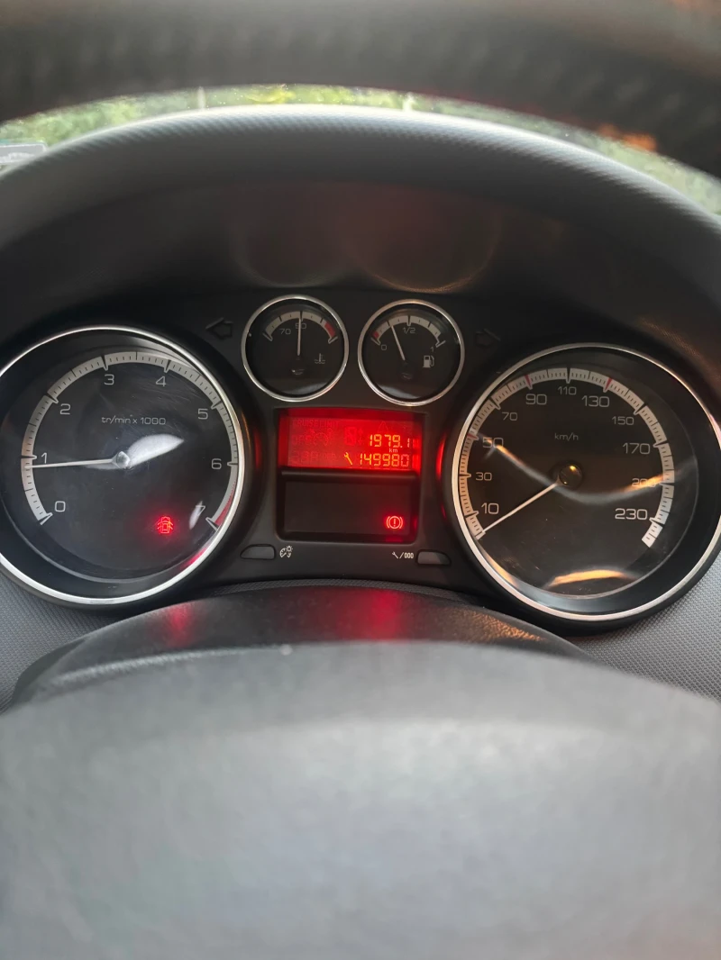 Peugeot 308, снимка 7 - Автомобили и джипове - 52286336