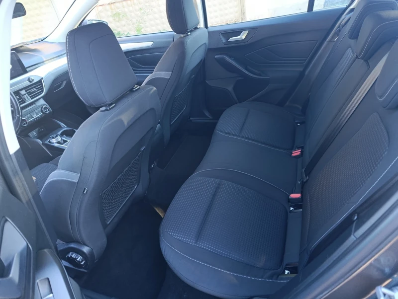 Ford Focus 2.0 150кс 143000 км АВТОМАТИК , снимка 8 - Автомобили и джипове - 52461619