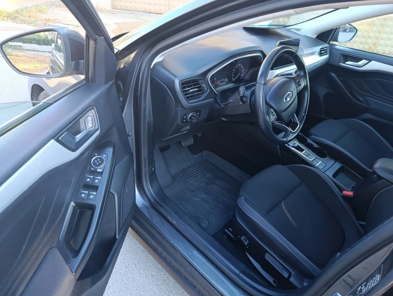 Ford Focus 2.0 150кс 143000 км АВТОМАТИК , снимка 7 - Автомобили и джипове - 52461619