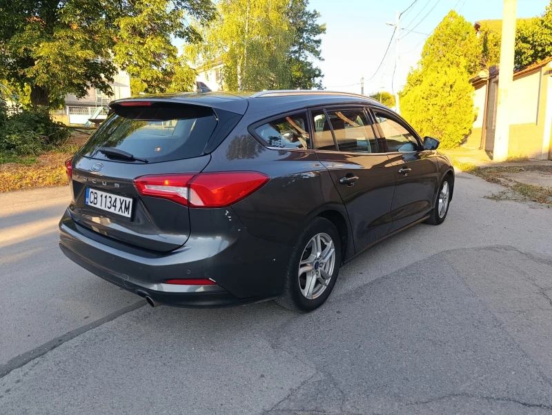 Ford Focus 2.0 150кс 143000 км АВТОМАТИК , снимка 4 - Автомобили и джипове - 52461619