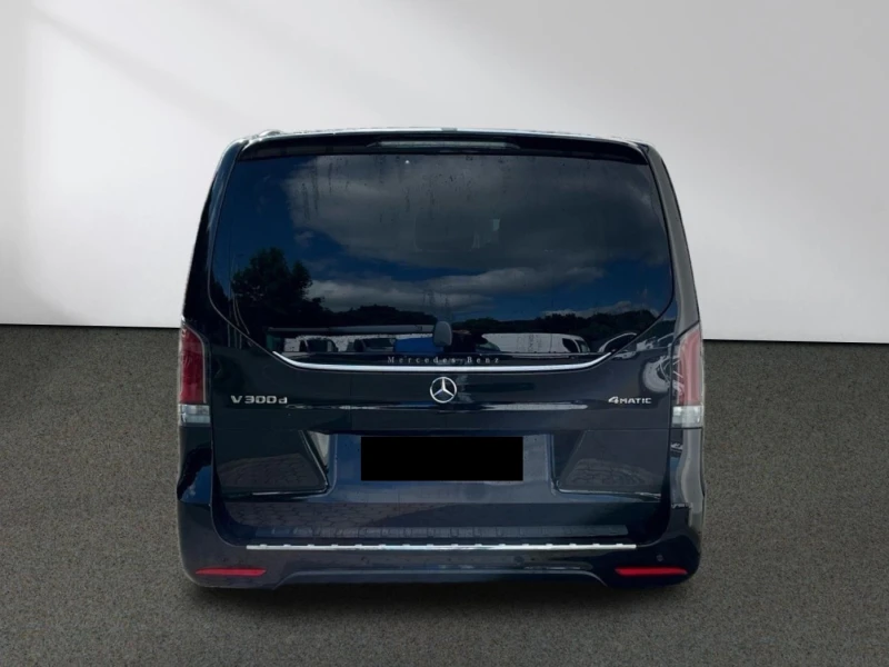 Mercedes-Benz V 300 d 4-MATIC AMG EXTRA-LONG AVANTGARDE AIRMATIC 360, снимка 4 - Автомобили и джипове - 51683298