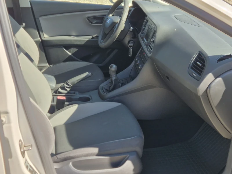 Seat Leon 1.6TDI 4x4  4 Drive NAVI, снимка 11 - Автомобили и джипове - 51761949