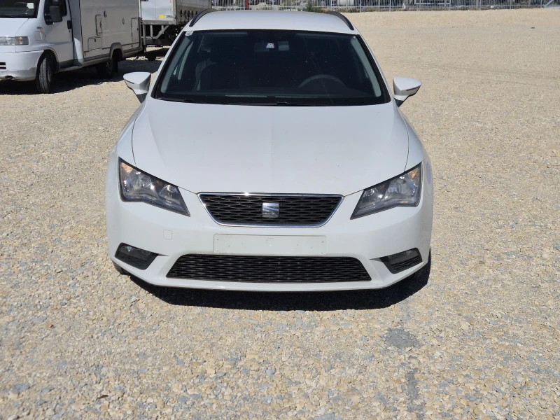Seat Leon 1.6TDI 4x4  4 Drive NAVI, снимка 3 - Автомобили и джипове - 51761949