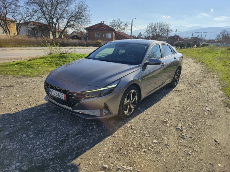 Hyundai Elantra Hybrid Luxury, снимка 2 - Автомобили и джипове - 52418371