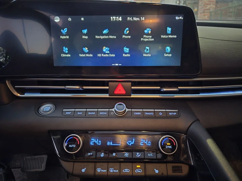 Hyundai Elantra Hybrid Luxury, снимка 12 - Автомобили и джипове - 52418371