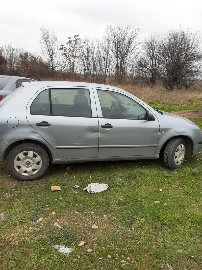 Skoda Fabia, снимка 4 - Автомобили и джипове - 52773222