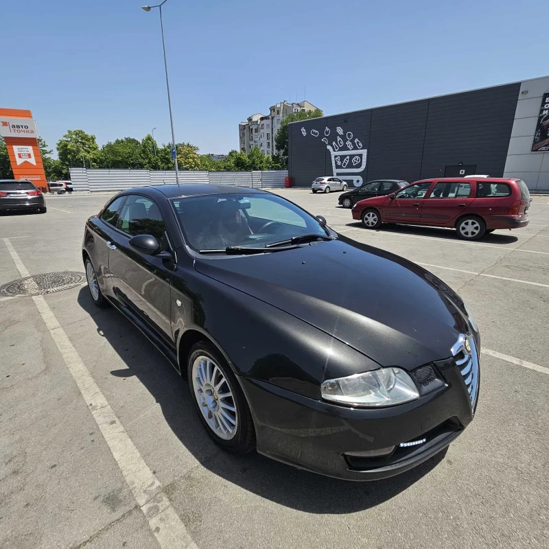 Alfa Romeo Gt, снимка 4 - Автомобили и джипове - 52798322