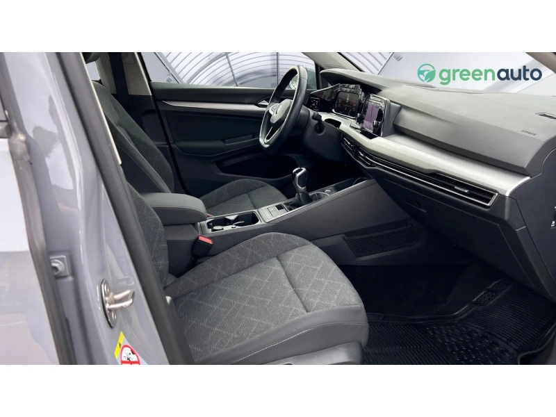 VW Golf 2.0 TDi Life M/T, Месечна вноска от 444 лв., снимка 9 - Автомобили и джипове - 52886507