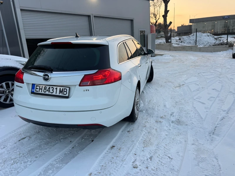 Opel Insignia 2.0 cdti 160 hp, снимка 3 - Автомобили и джипове - 53191862