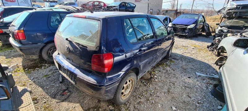 VW Polo 1.0 mpi, снимка 5 - Автомобили и джипове - 32382285