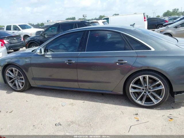 Audi S8 PLUS* МАСАЖ* ДИСТРОНИК* ОБДУХ* HEADUP* CARBON* MAT - изображение 4