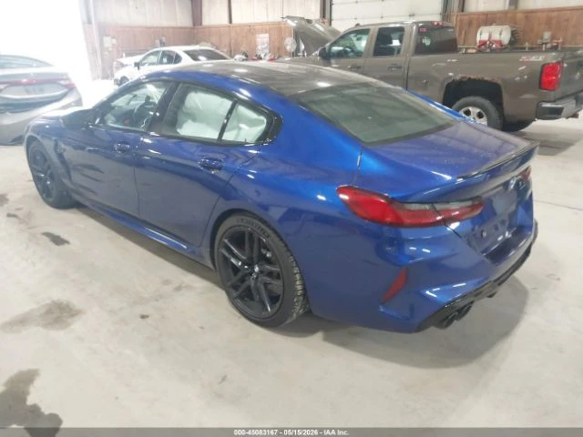 BMW M8 * COMPETITION* XDRIVE* CARBON* HEAD-UP* , снимка 3 - Автомобили и джипове - 54957145