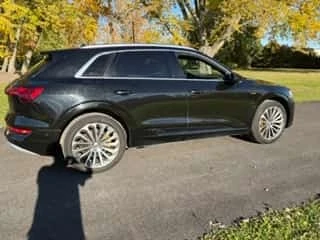 Audi E-Tron * Technik * CARFAX * ����� �� ����������� | Mobile.bg � ����������� 6