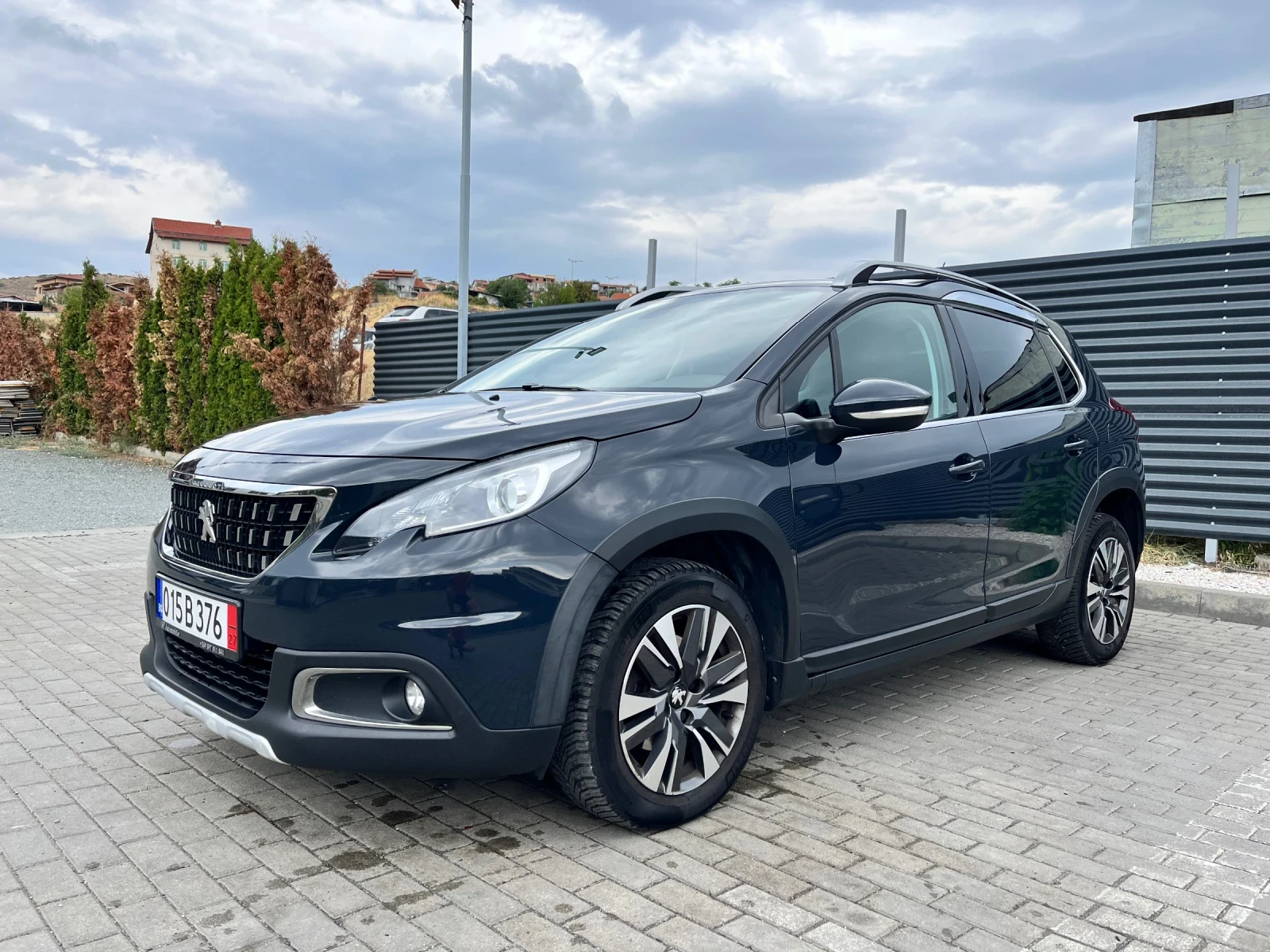 Peugeot 2008 1.5 HDI Allure AUTOMAT 120к.с. - [1] 