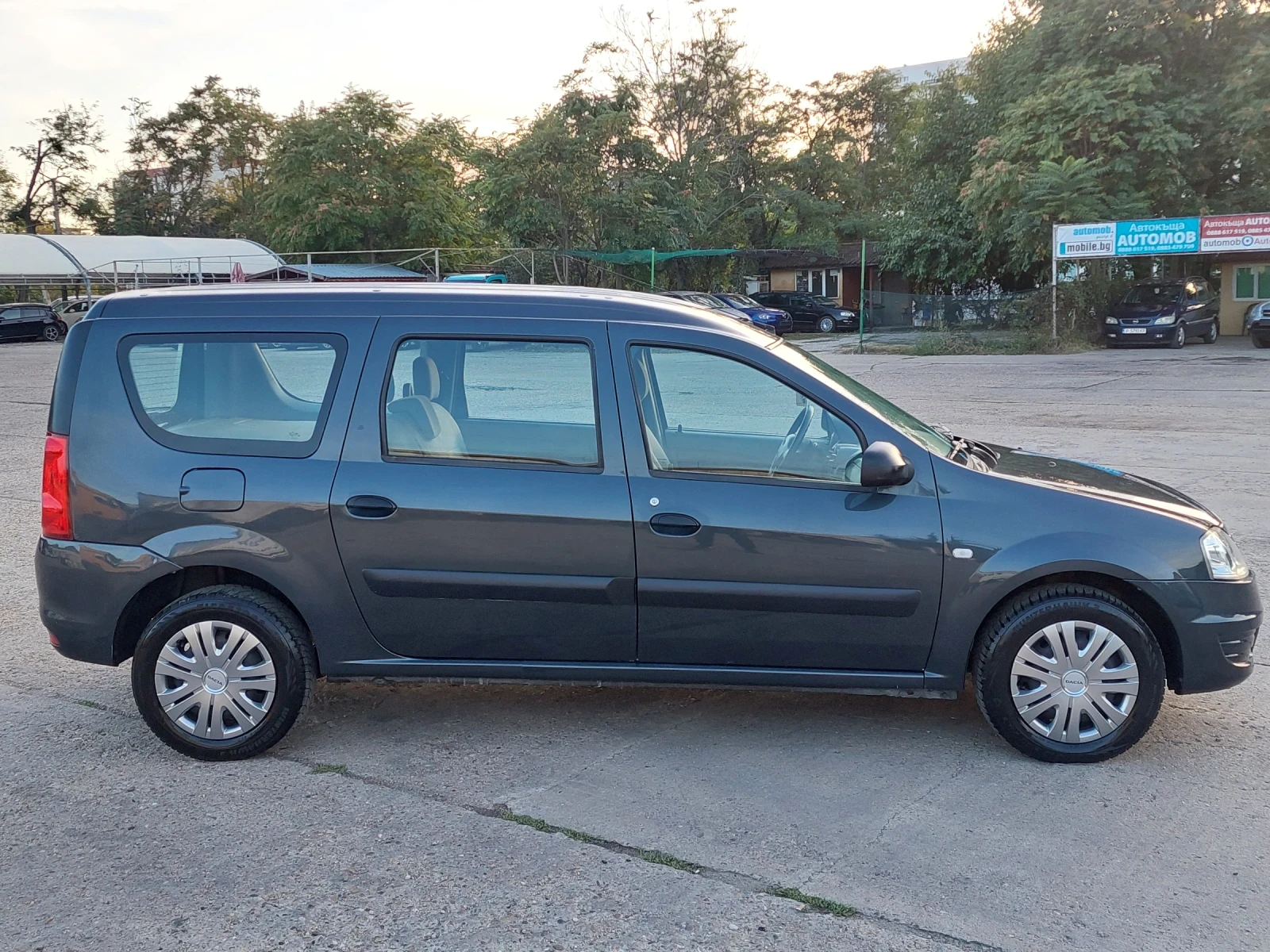 Dacia Logan 1.4mpi * КЛИМАТИК * EURO 4 *  - изображение 6