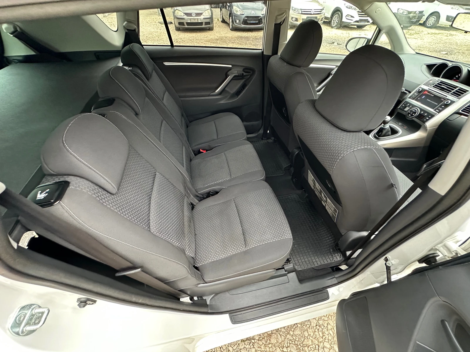 Toyota Verso 2.0D4D* FACE* UNIKAT* 7MESTA* KAMERA - изображение 10