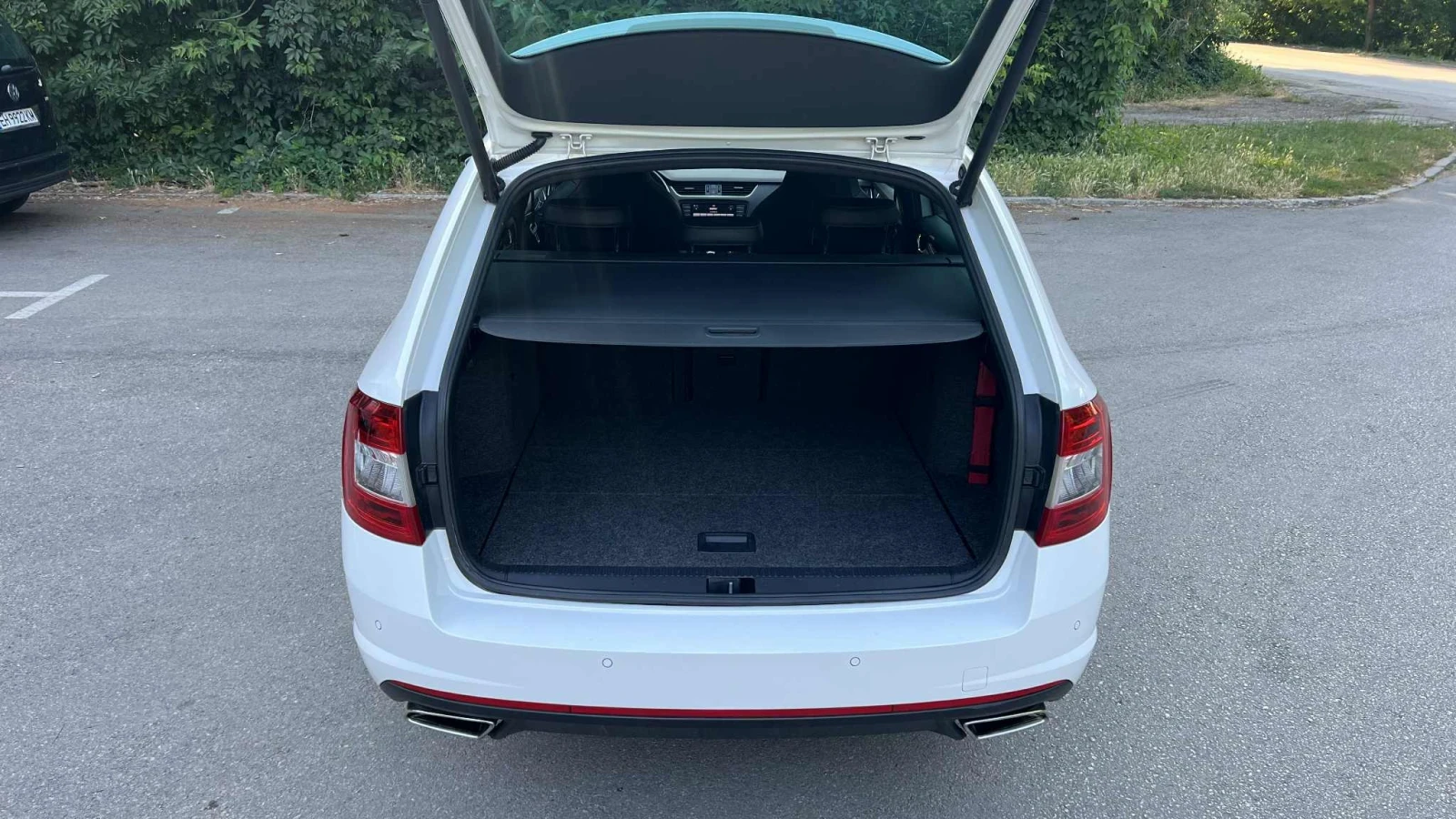 Skoda Octavia VRS 2.0TSI PANORAMA/AVTOMAT/ЛИЗИНГ/NAVI - изображение 9