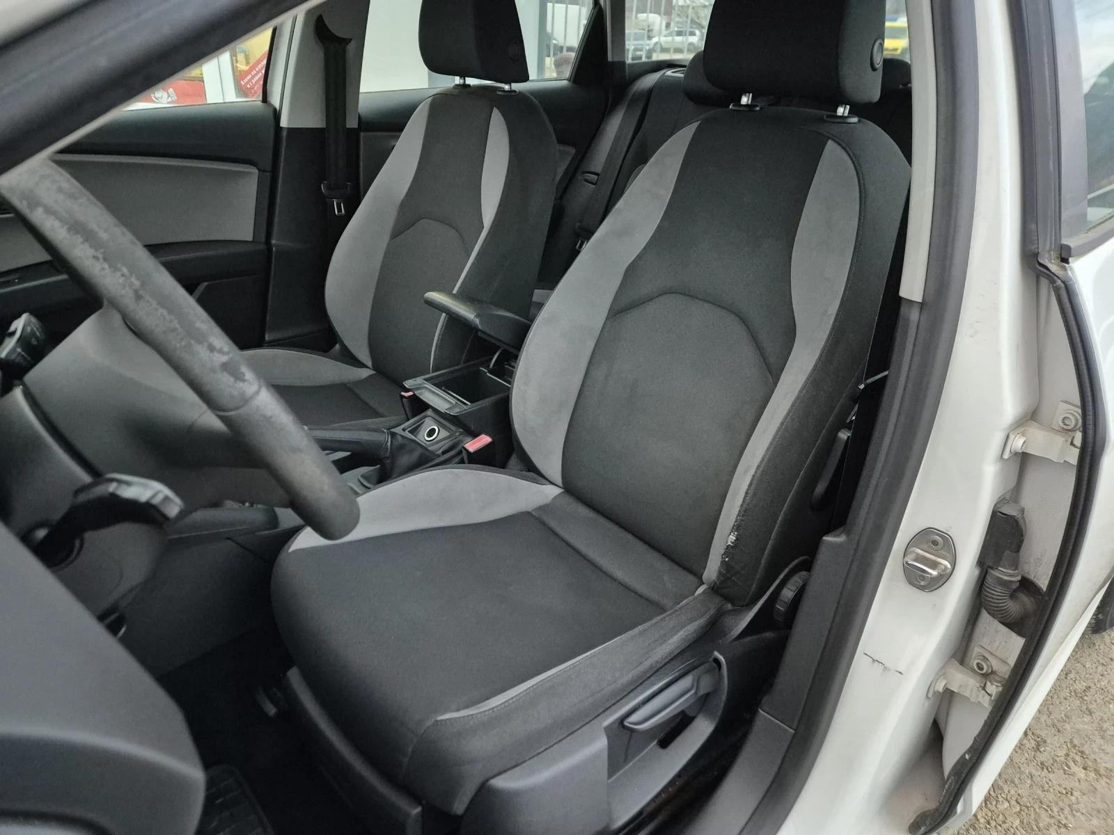 Seat Leon 1.6TDI 4x4  4 Drive NAVI | Mobile.bg � ����������� 5