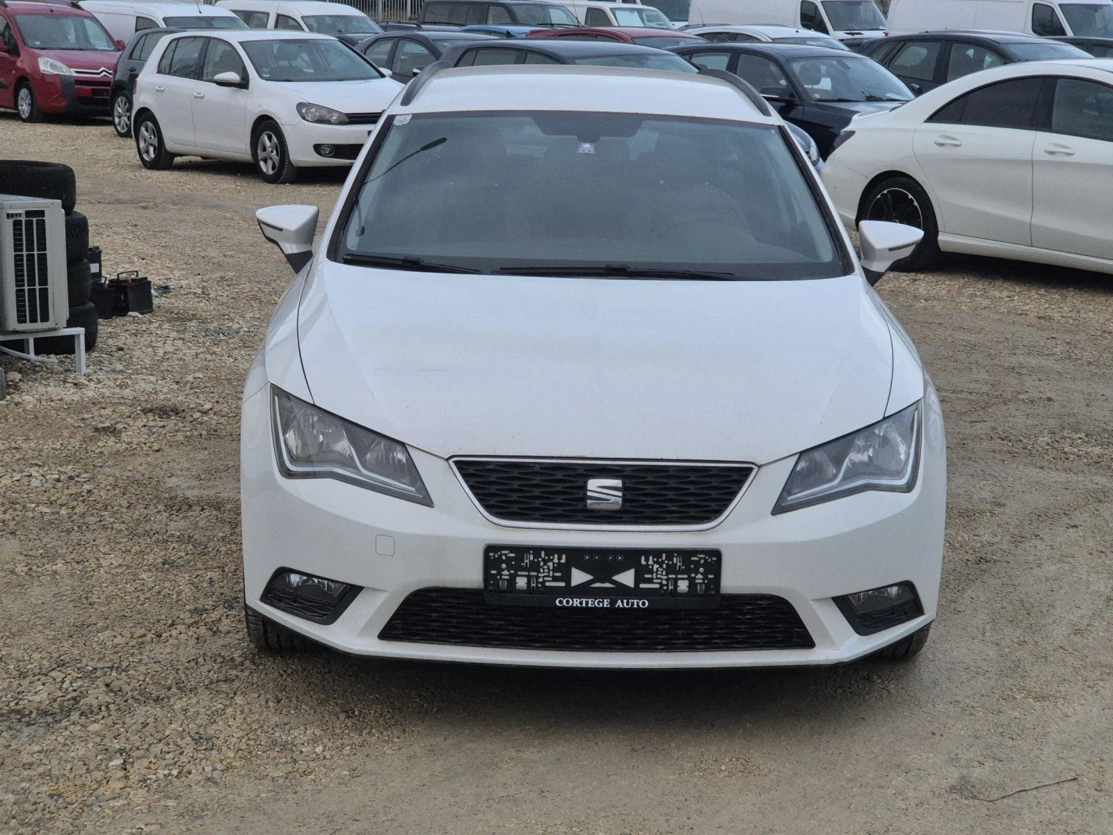 Seat Leon 1.6TDI 4x4  4 Drive NAVI | Mobile.bg � ����������� 3