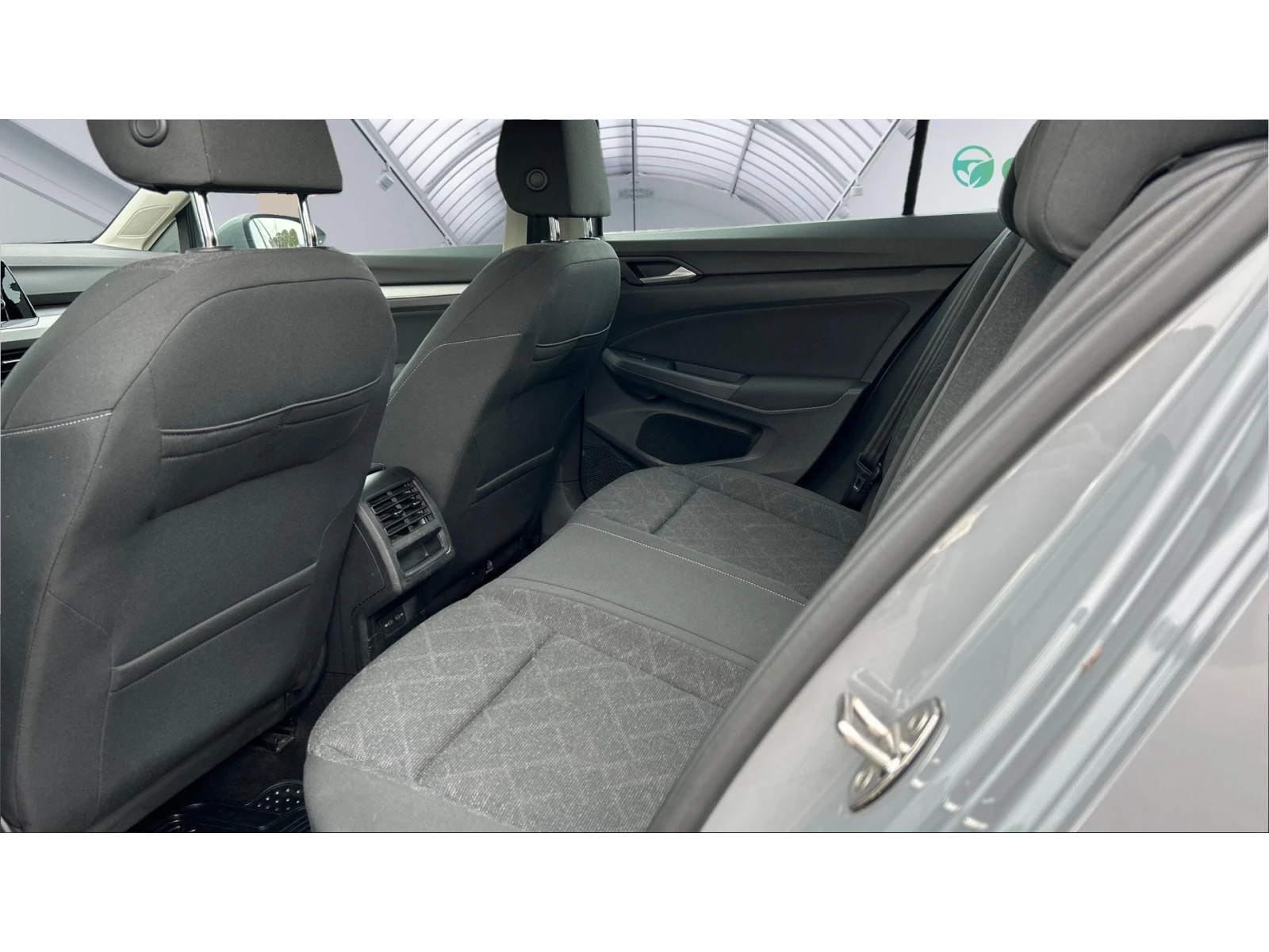 VW Golf 2.0 TDi Life M/T, ������� ������ �� 444 ��. | Mobile.bg � ����������� 12