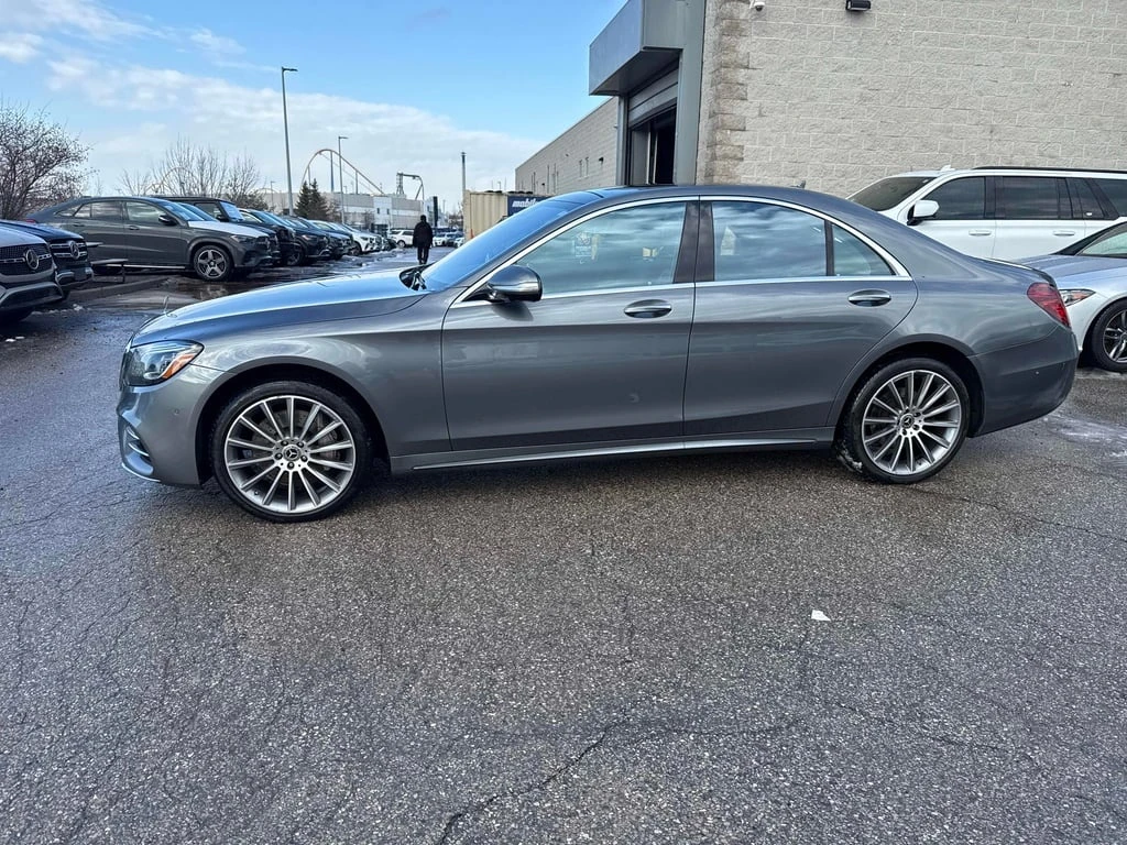 Mercedes-Benz S 560 4MATIC * ДИСТРОНИК* МАСАЖИ* ОБДУХВАНЕ* 360*  - изображение 3