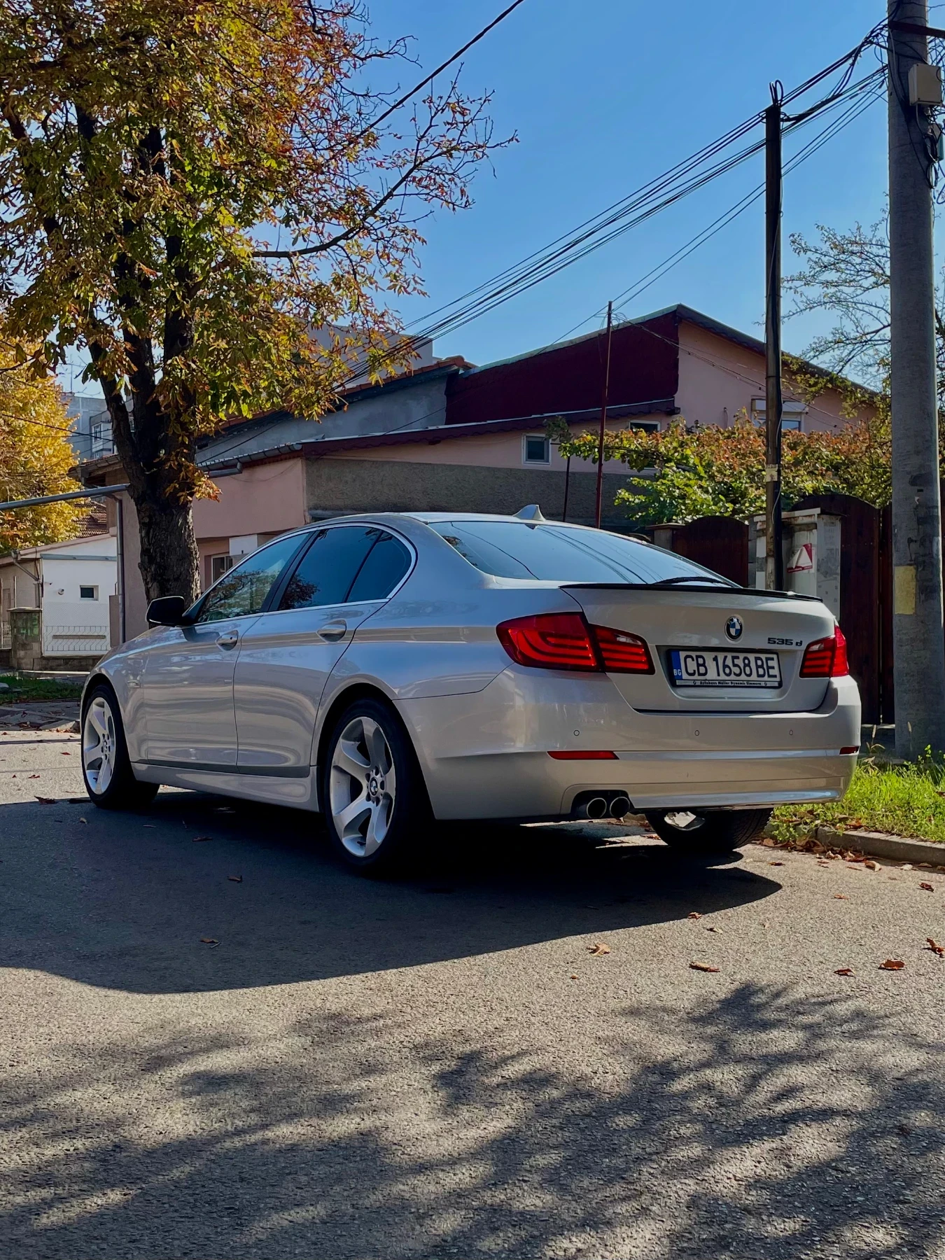 BMW 530 Сменени вериги Обсл кутия, снимка 17 - Автомобили и джипове - 53787359