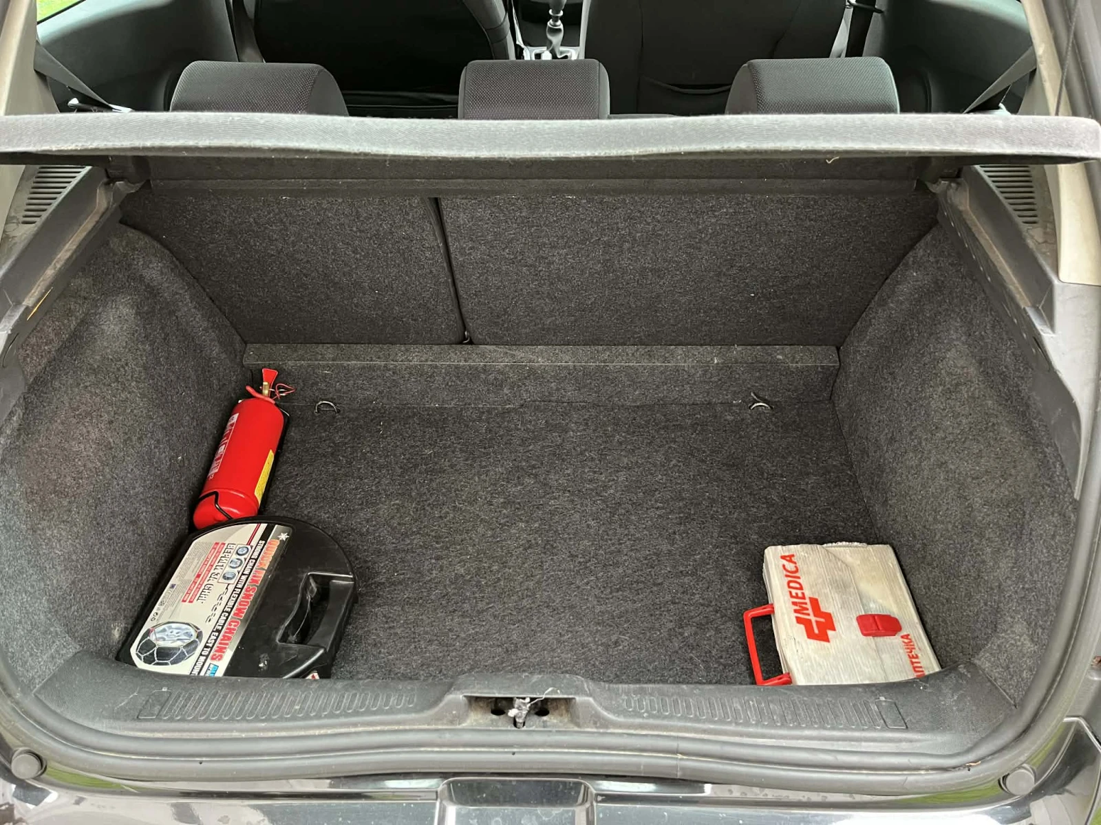 Renault Clio 1.5 dci, снимка 11 - Автомобили и джипове - 53831249