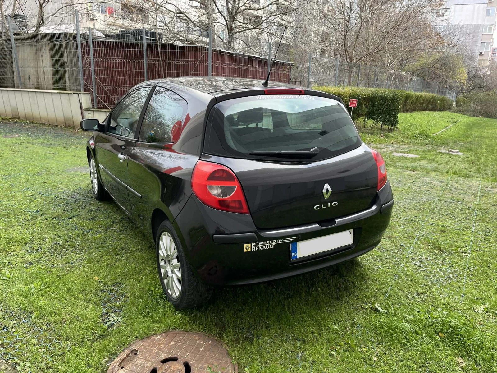 Renault Clio 1.5 dci, снимка 4 - Автомобили и джипове - 53831249