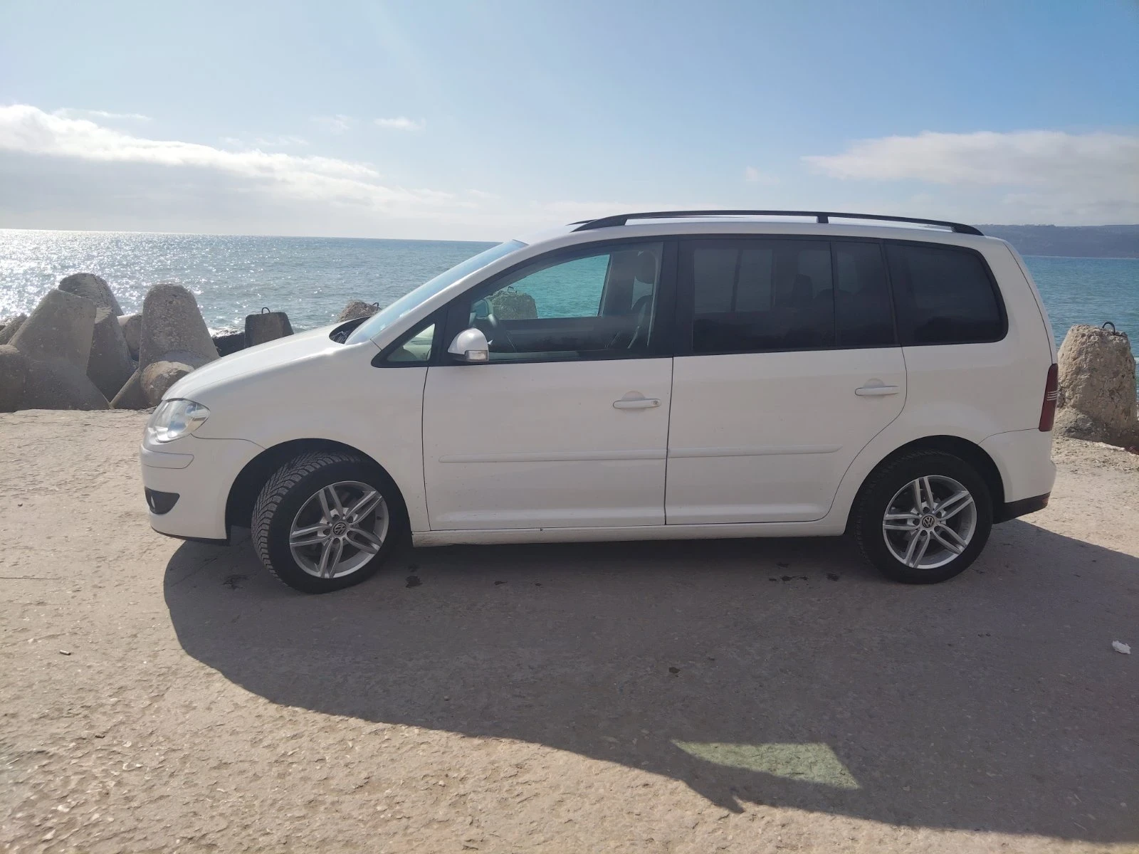 AC Други Туран, снимка 3 - Автомобили и джипове - 53866077