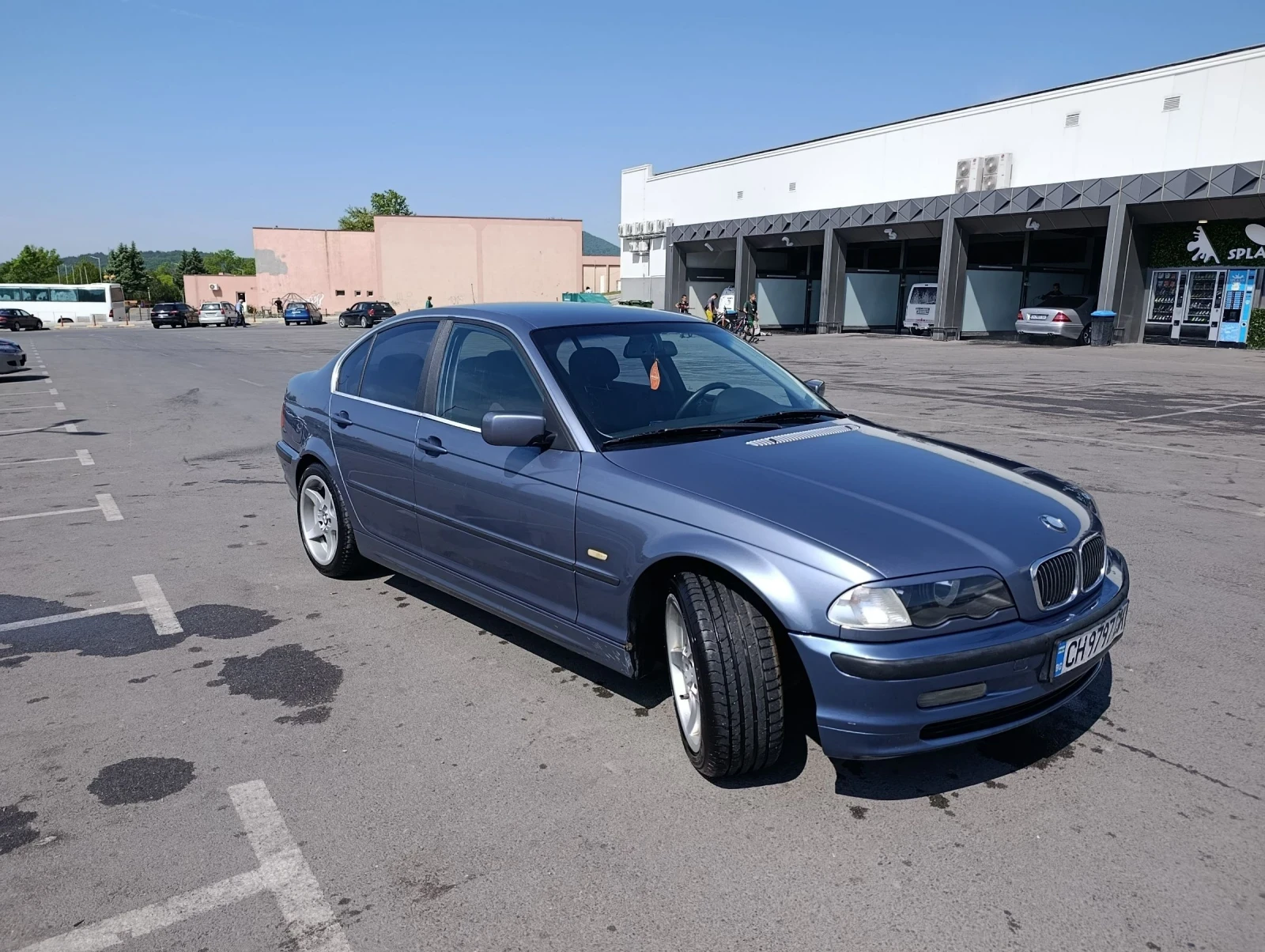 BMW 323, снимка 5 - Автомобили и джипове - 54338061