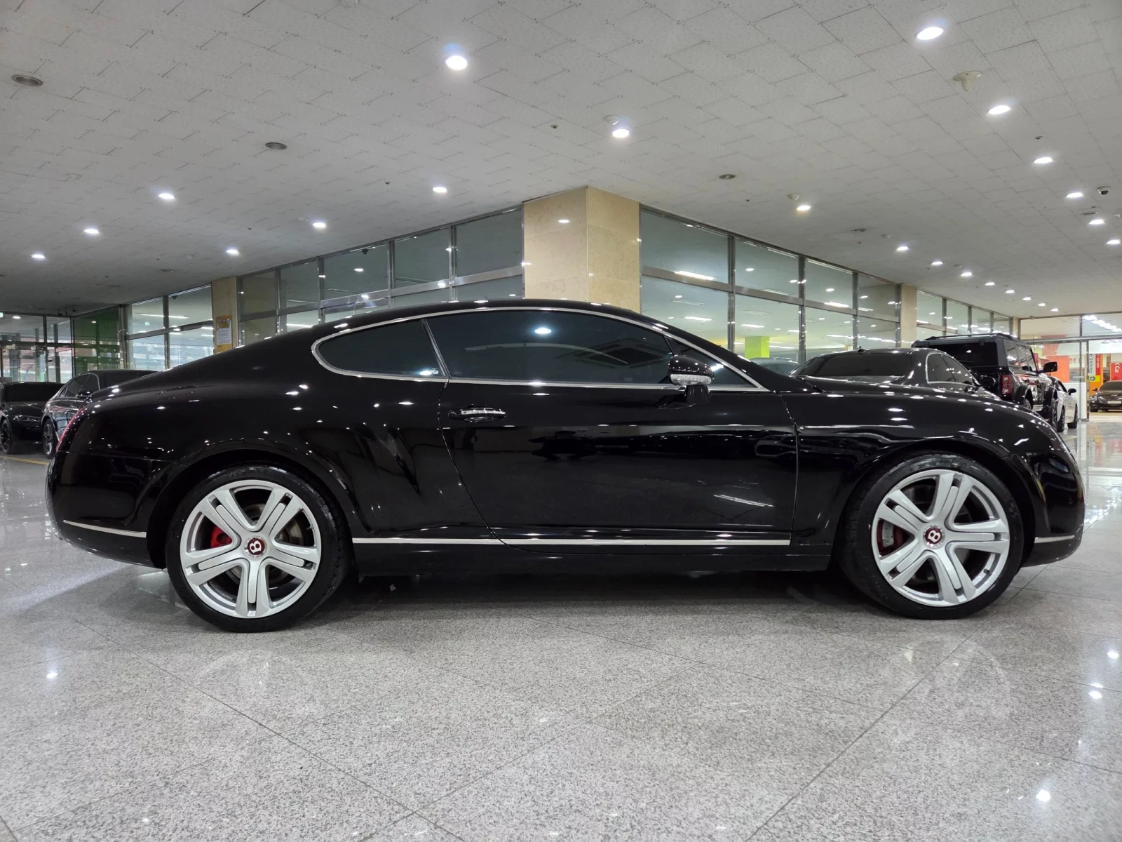 Bentley Continental gt 6.0L W12* 92428 KM* КРАЙНА ЦЕНА, снимка 4 - Автомобили и джипове - 54369722
