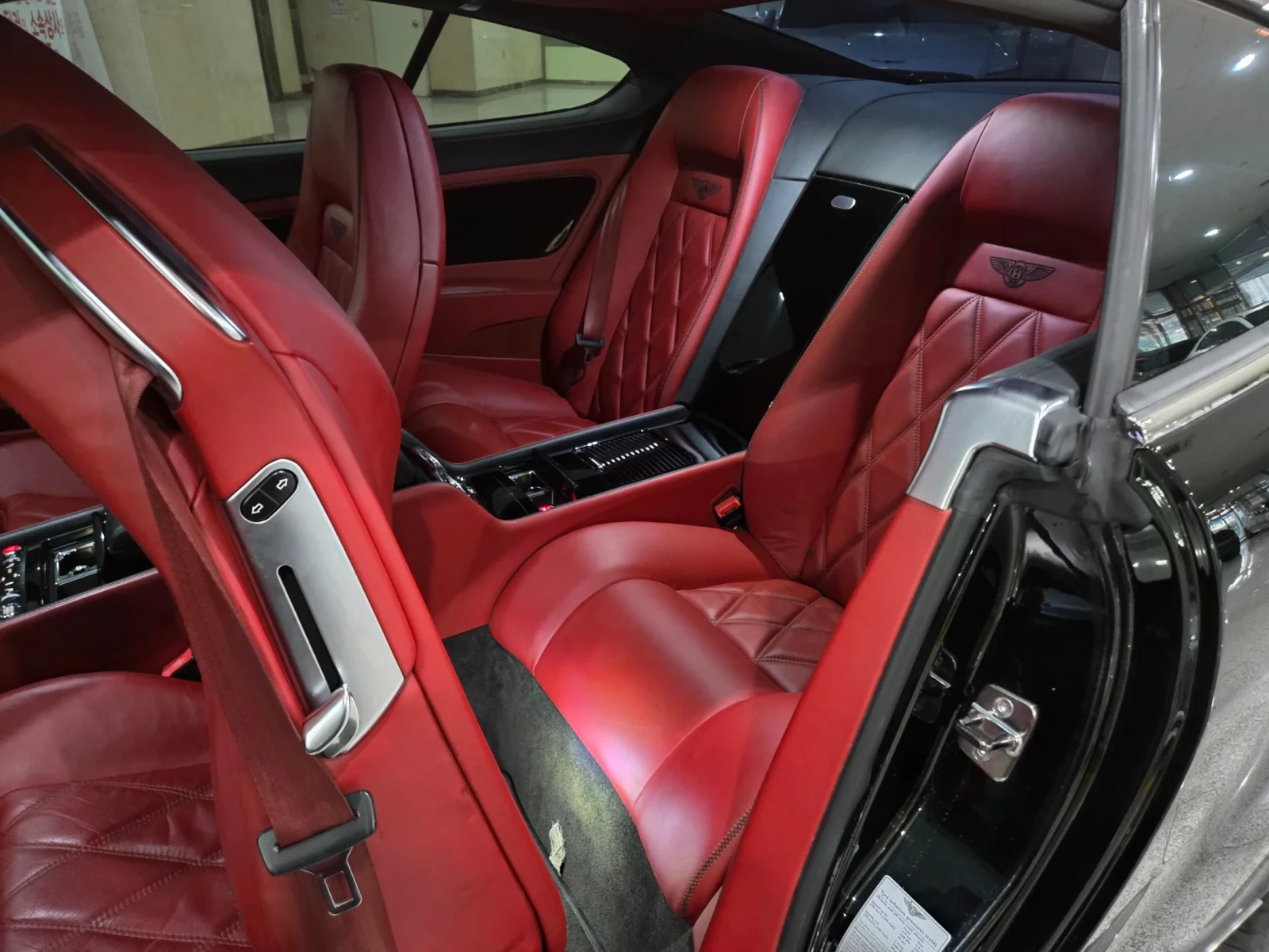 Bentley Continental gt 6.0L W12* 92428 KM* КРАЙНА ЦЕНА, снимка 16 - Автомобили и джипове - 54369722
