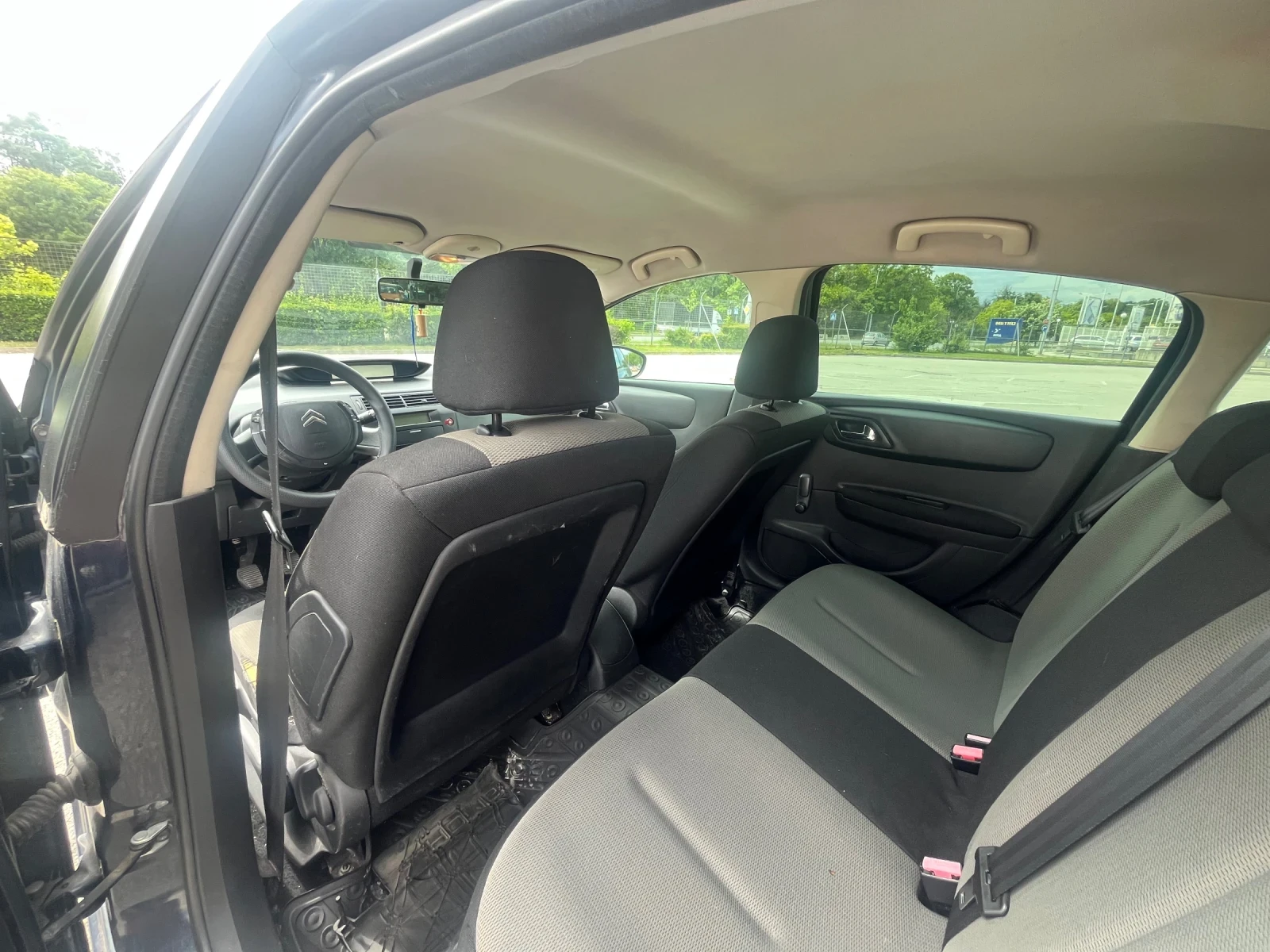 Citroen C4 1.6 HDI, снимка 7 - Автомобили и джипове - 54605286