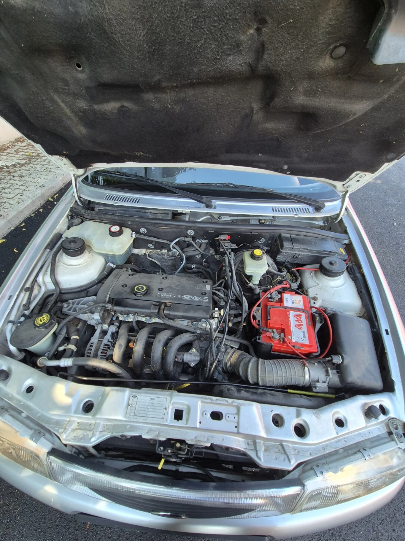 Ford Fiesta Zetec 1.25, снимка 7 - Автомобили и джипове - 54989324