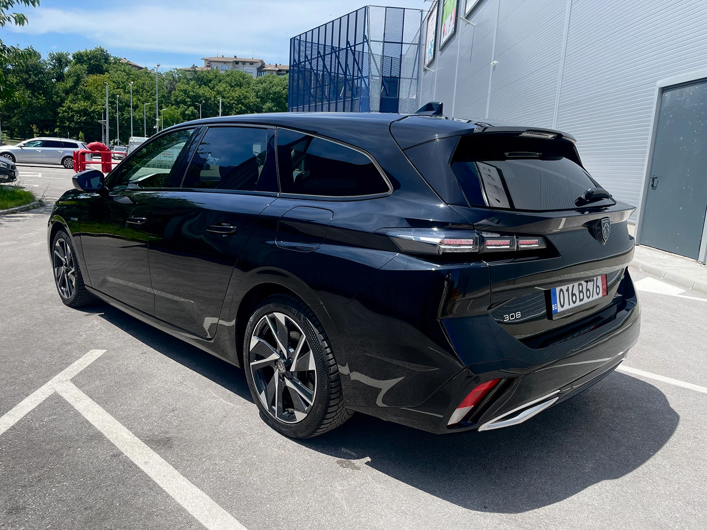 Peugeot 308 308SW 1.6 Plug-in Allure Pack, снимка 4 - Автомобили и джипове - 55229810