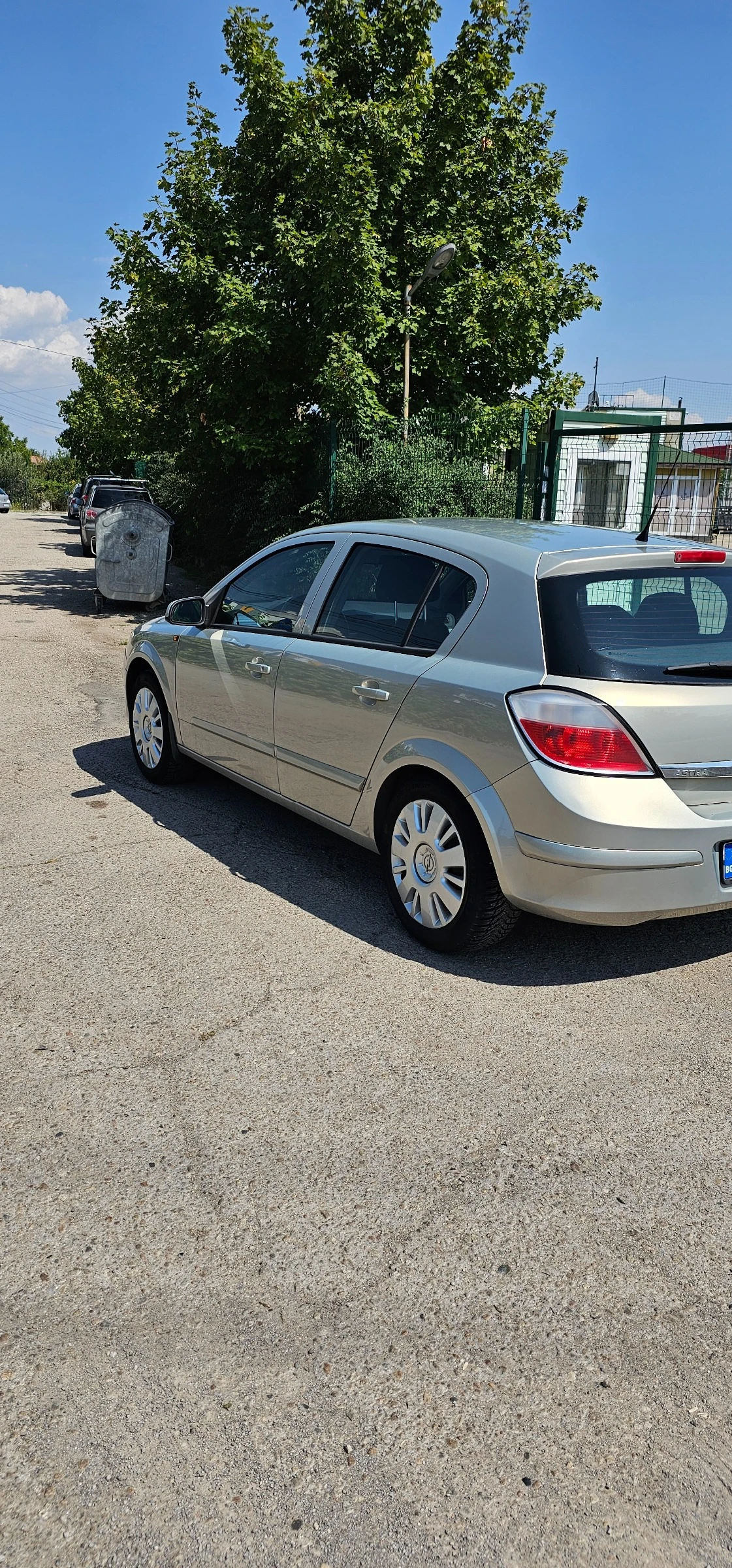 Opel Astra, снимка 4 - Автомобили и джипове - 55925473