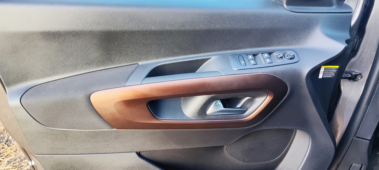 Peugeot Rifter GT 1.5 BlueHDi, 131 к.с., снимка 8 - Автомобили и джипове - 56660688