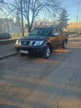 Nissan Navara Crew(Dual) Cab, снимка 1
