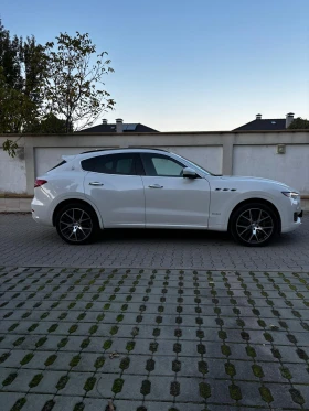 Maserati Levante SQ4, снимка 4