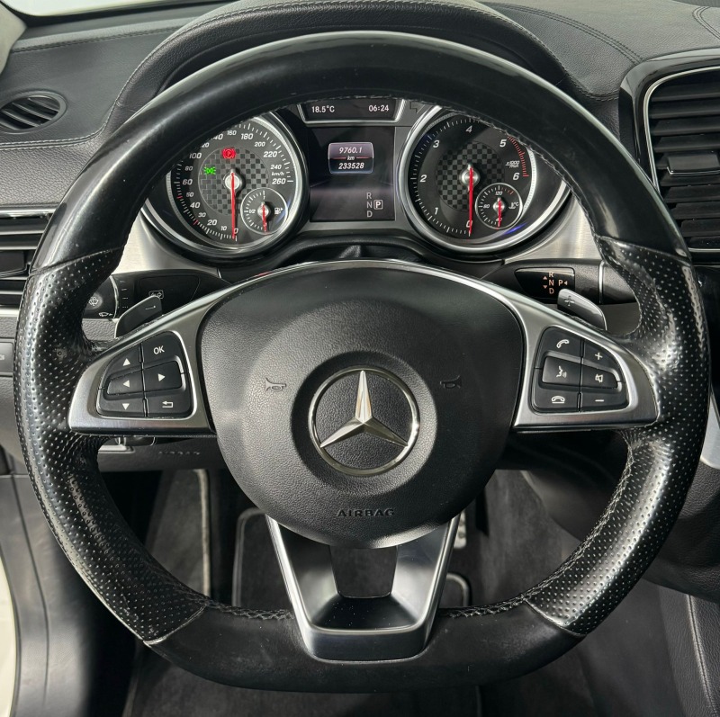 Mercedes-Benz GLE 350 d 4M AMG панорама памет AIRMATIC, снимка 9 - Автомобили и джипове - 45521482