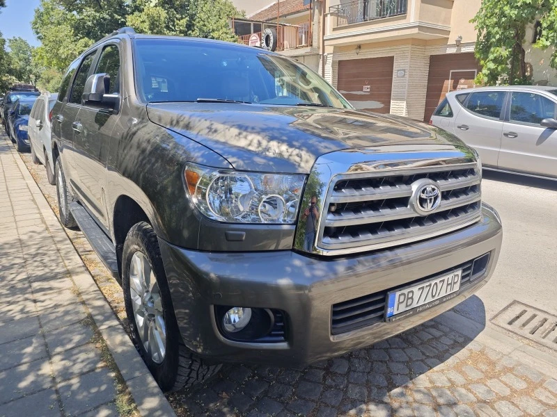 Toyota Sequoia 5.7  V8, снимка 1 - Автомобили и джипове - 46957660