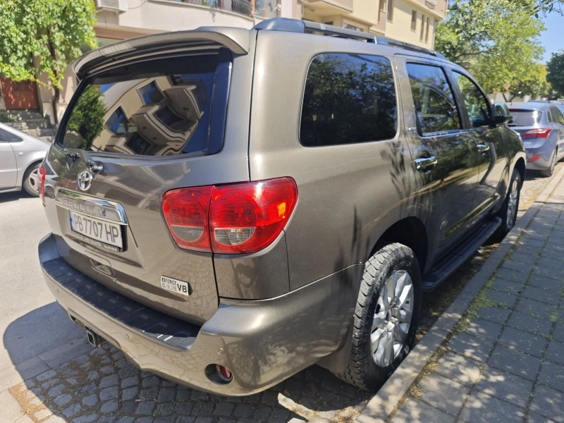 Toyota Sequoia 5.7  V8, снимка 4 - Автомобили и джипове - 46957660