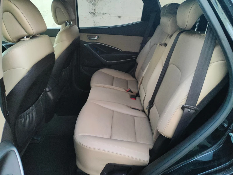 Hyundai Santa fe 2.2crdi/Keyless/Navi/Pamet, снимка 10 - Автомобили и джипове - 47402788