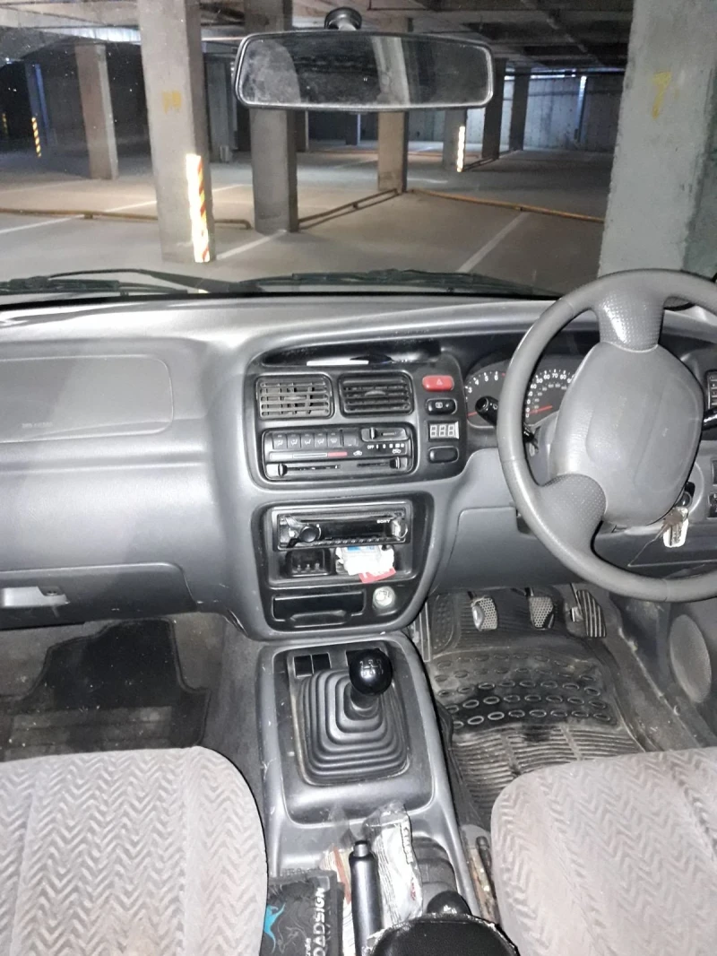 Suzuki Grand vitara, снимка 5 - Автомобили и джипове - 47668810