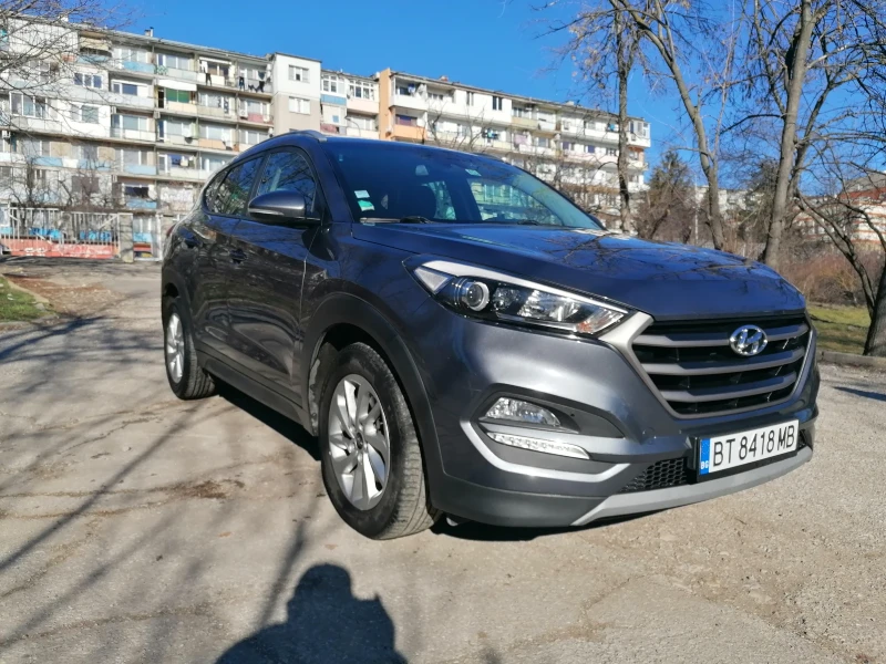 Hyundai Tucson 1.7 CRDI , снимка 7 - Автомобили и джипове - 48604171