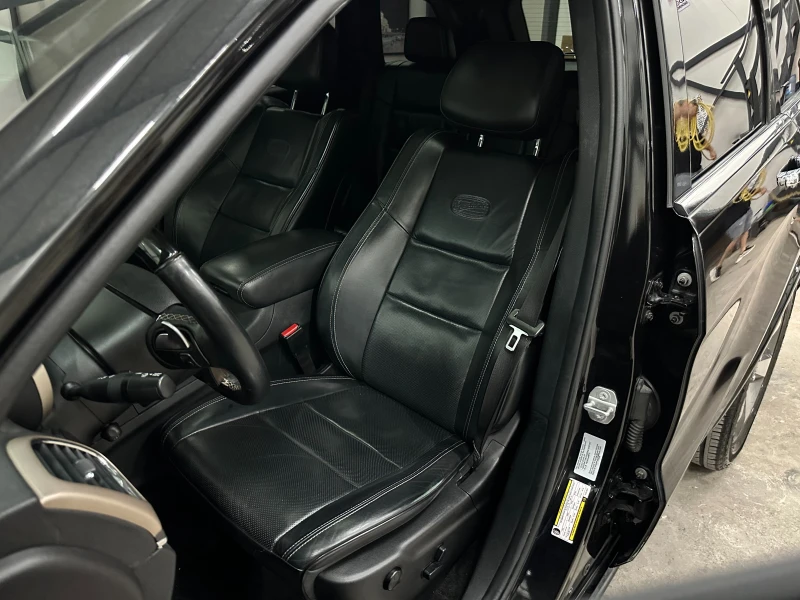 Jeep Grand cherokee * 3.6* OVERLAND* ПОДГРЕВ* ОБДУХ* МЪРТВИ ТОЧКИ* , снимка 12 - Автомобили и джипове - 49801774
